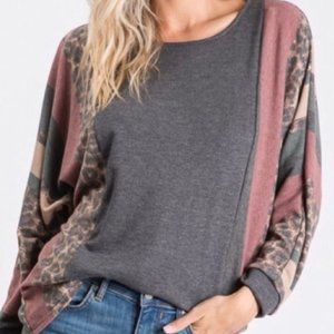 NWOT Lovely Melody dolman sleeve top